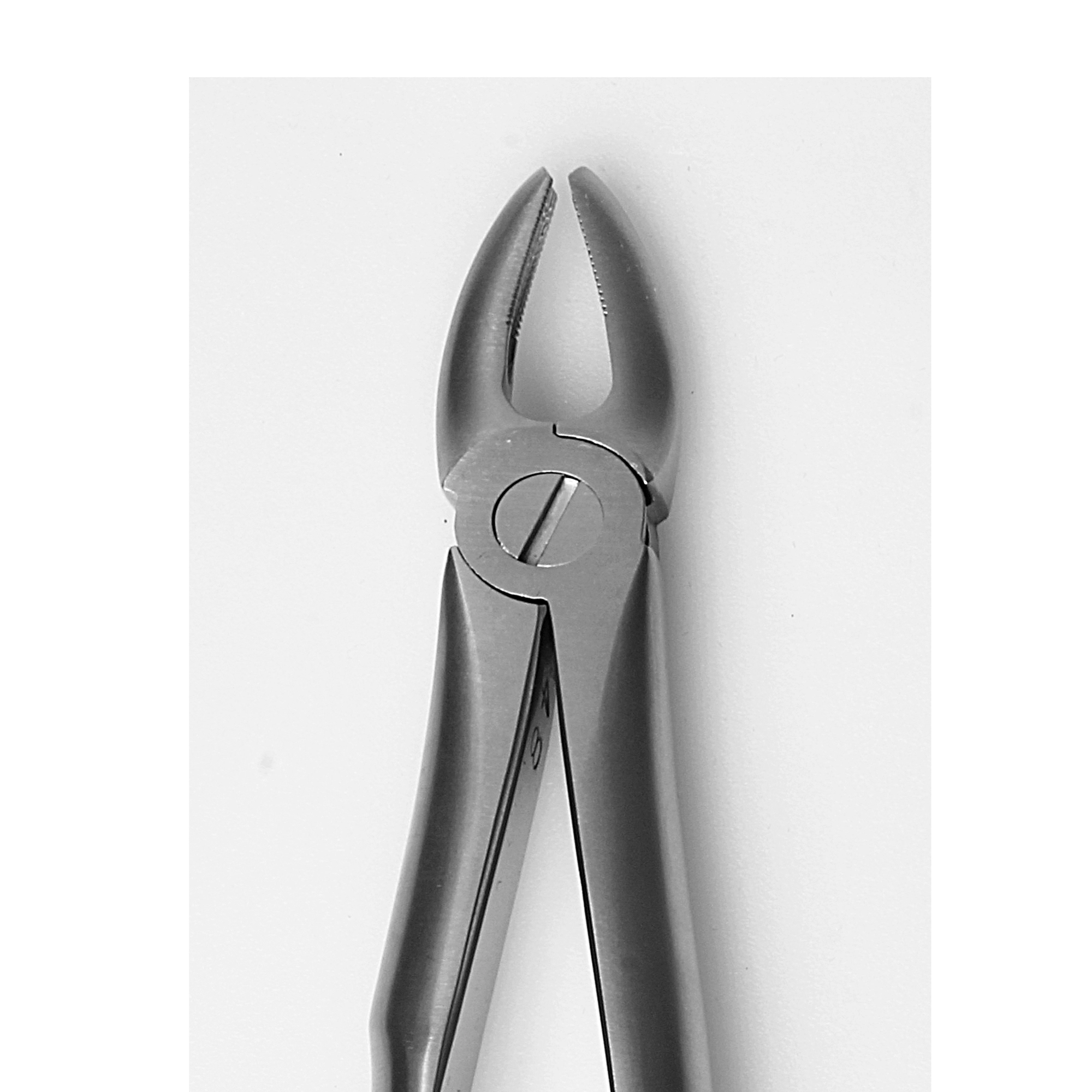 فورسپس سانترال بالا آناتومیک 4102